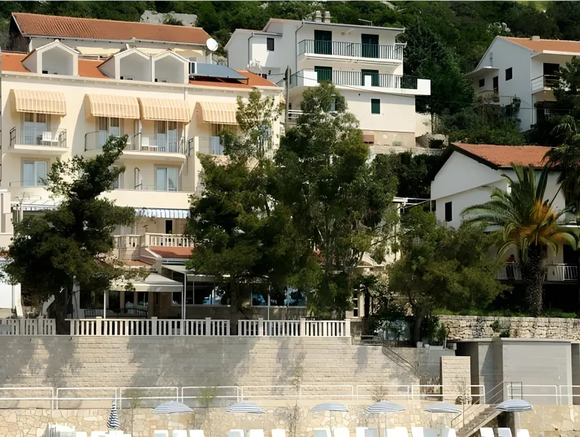 Villa Nova - Image 1