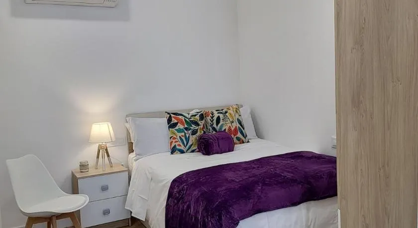New apartment in the center - Image 1