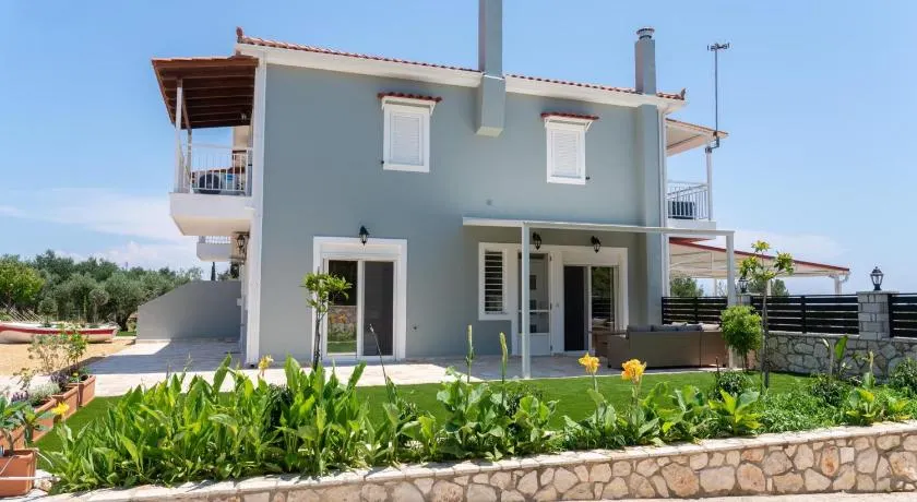 Dendra Apartments at Skala - Image 1