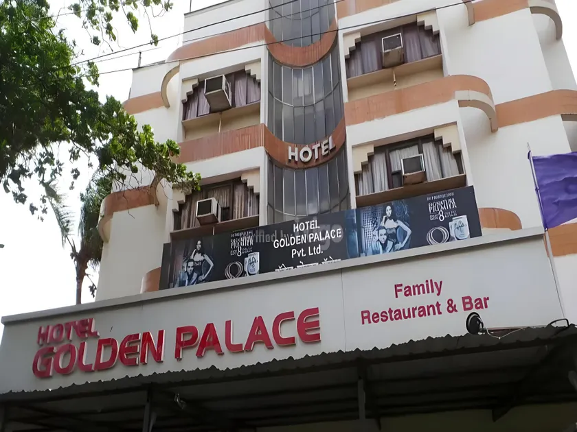 Hotel Golden Palace - Image 1