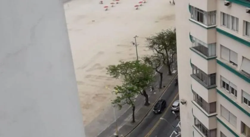 Apto Pé na Areia - Image 1