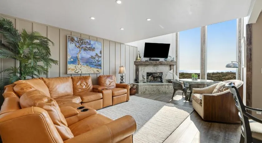 Monterey Dune Haven - Image 1
