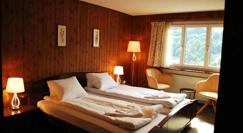Rooms with Private bathrooms - Image 1