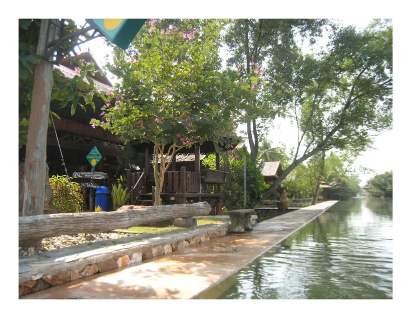 Baansuan Amphawan Resort - Image 1