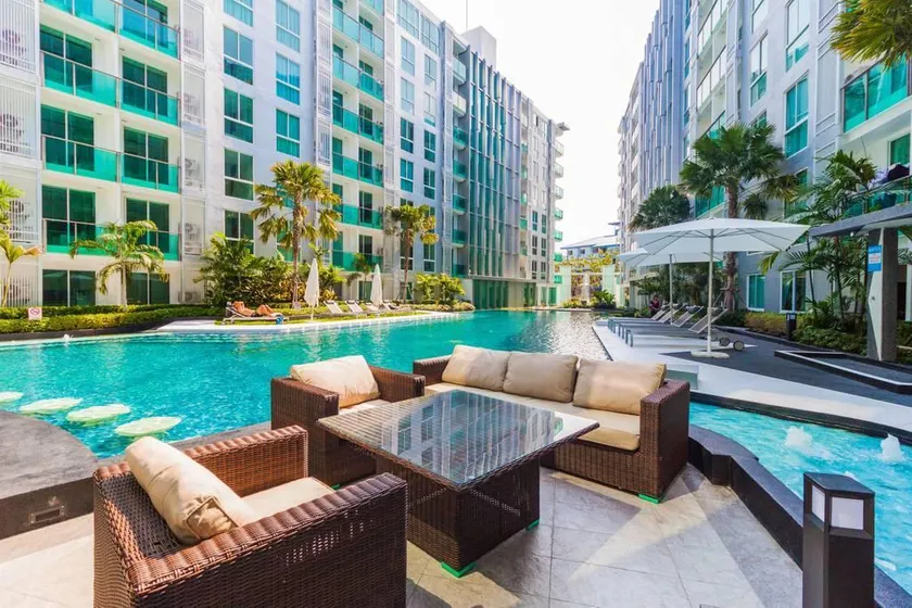 Luxury One Bedroom - City Center Residence Pattaya - Image 1