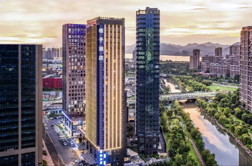 Orange Hotel Hangzhou Riverside Jiangnan Avenue - Image 1