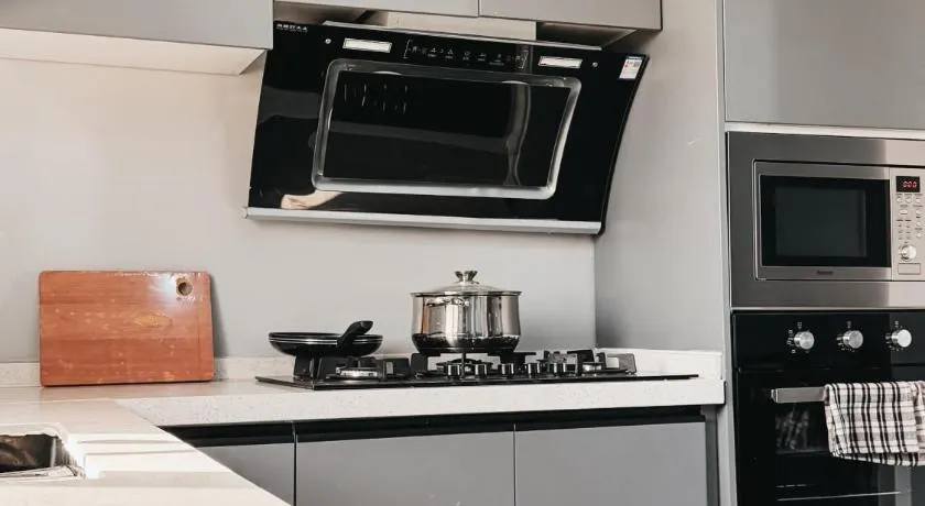 YMD Apartments - Image 1
