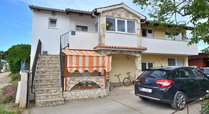 Apartment Emilija - Image 1