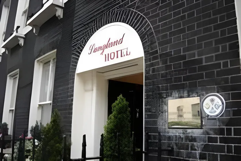 Bloomsbury Palace Hotel - Image 1