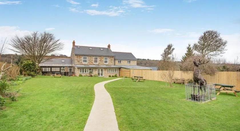 6 Bed in Bridge oc-r37506 - Image 1
