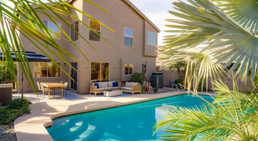 Resort-Style Oasis with Heated Pool - Image 1