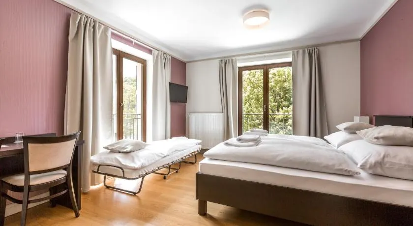 Hotel Mandát - Image 1