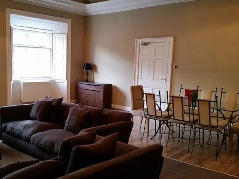 York Place Apartments by Destination Edinburgh - Image 1