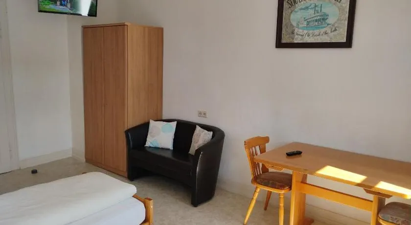 Hotel Kremer  - Image 1