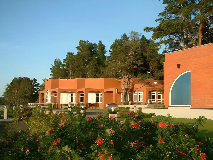 Lepanina Hotell - Image 1