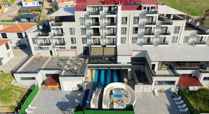 Regulus Thermal Apart Hotel & Villas - Image 1
