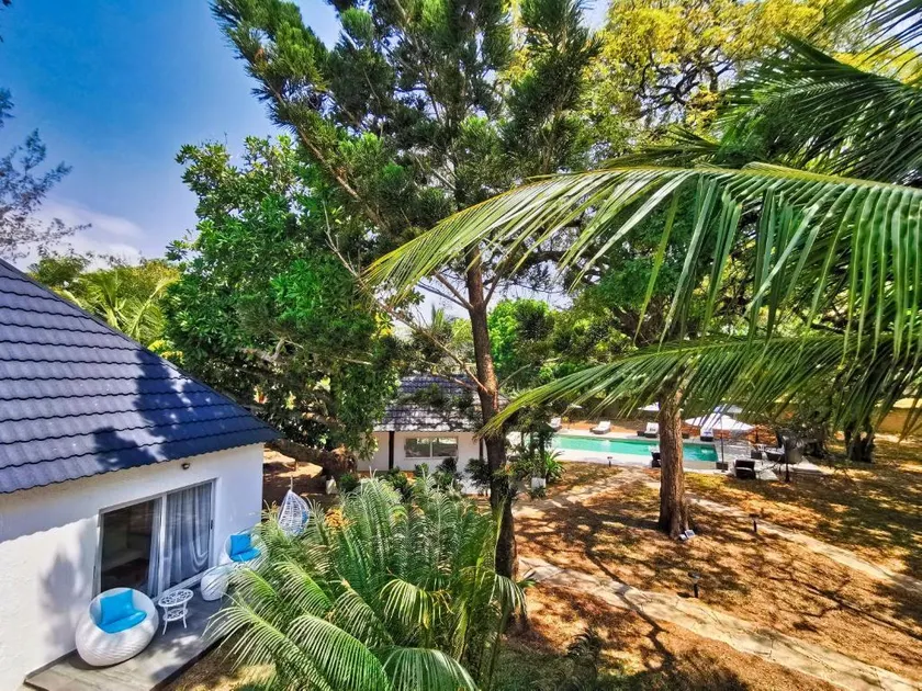 Searenity Beach Villa - Image 1