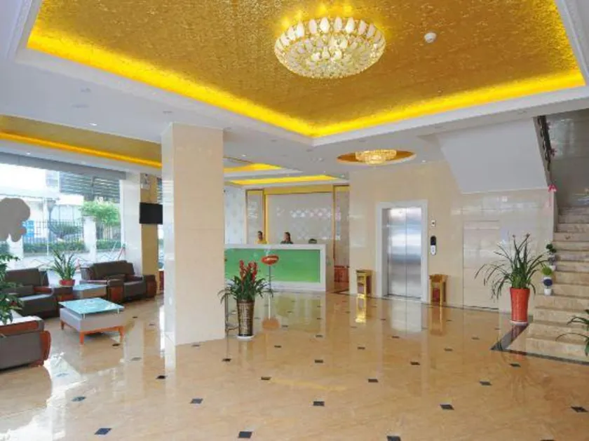 Guang Yue Zhen Hotel  (Guilin North Railway Station) - Image 1