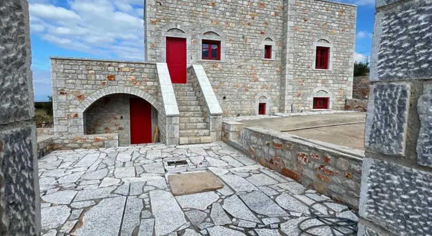 Sugar Stone House - Image 1