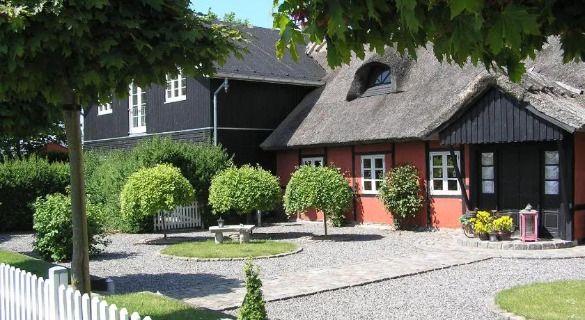 Lolland Bed & Breakfast - Image 1