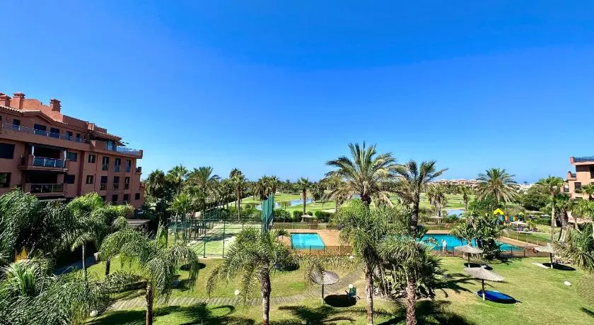 Dos Mares Apartamentos Playa Granada - Image 1