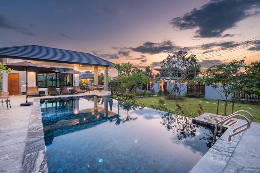 wooden  romantic villa with 2bedroom - Image 1