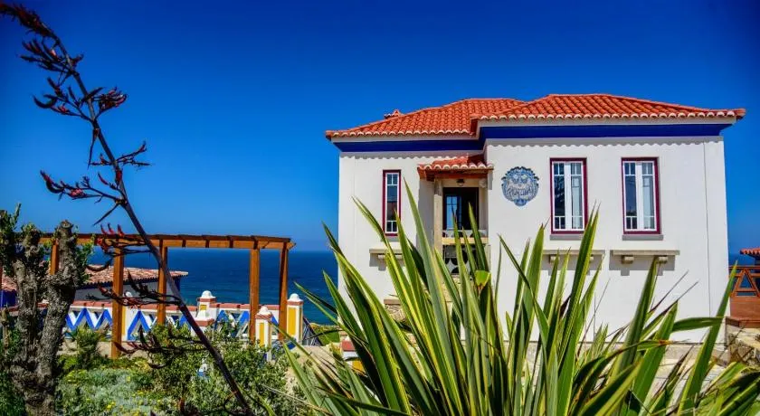 Chalet O Amorzinho Sintra Praia - Image 1