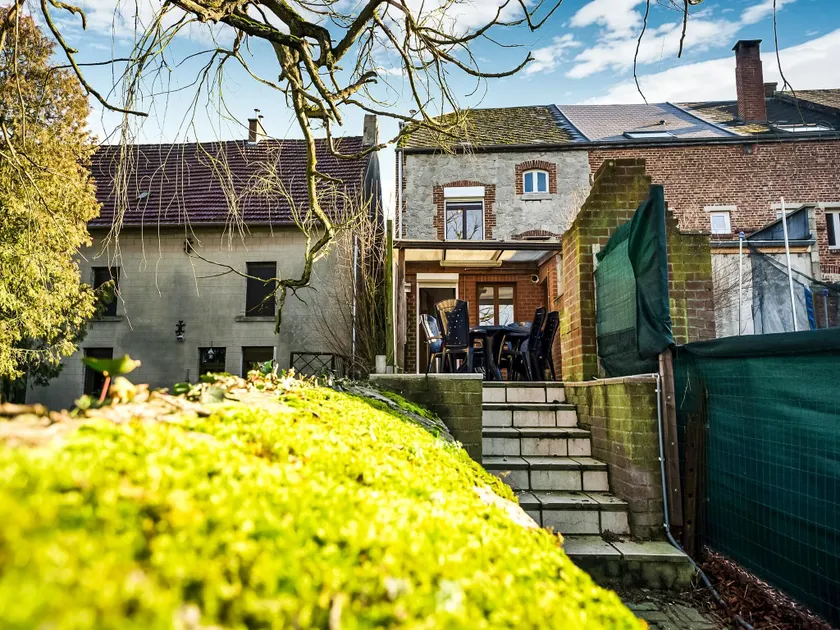 Holiday home in Frasnes with garden - Image 1