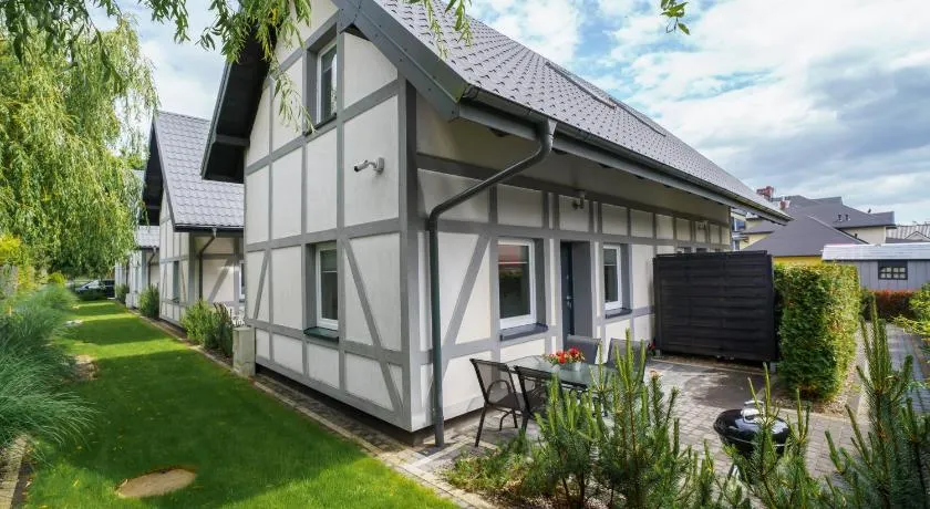 Domy Apartamentowe - Na Makowej - Image 1