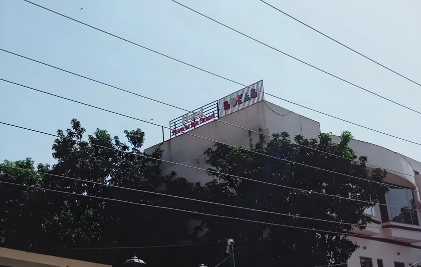 Lokal Rooms X Gulberg - Image 1