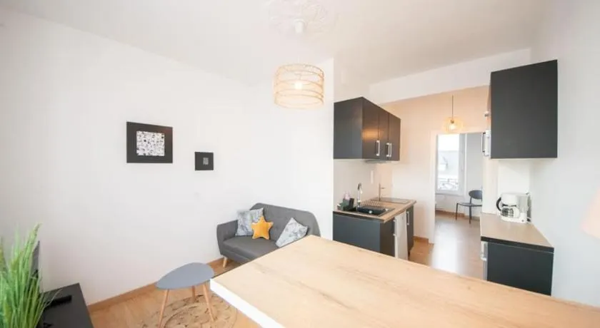 Superbe appartement 2 pièces avec vue mer - Brest - Image 1