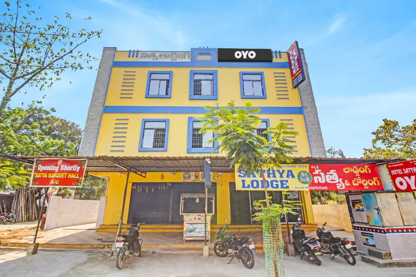 Hotel O Satya Inn - Image 1