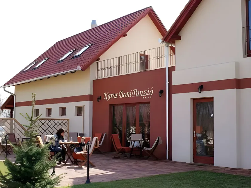 Boni Családi Wellness Hotel - Image 1