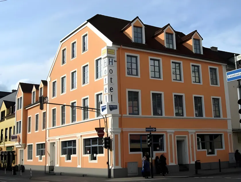 City Hotel Neuwied - Image 1