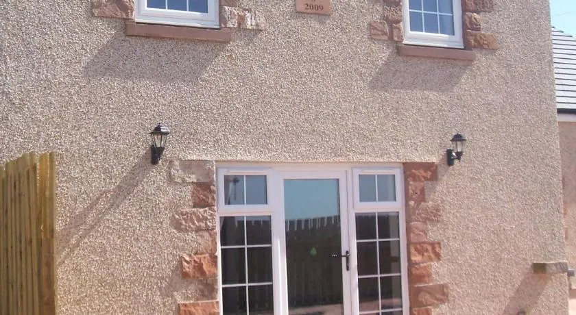THE OLD FARMHOUSE - Image 1
