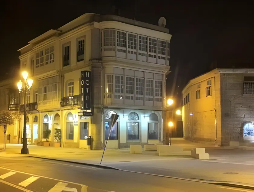 Hotel Pinzon - Image 1