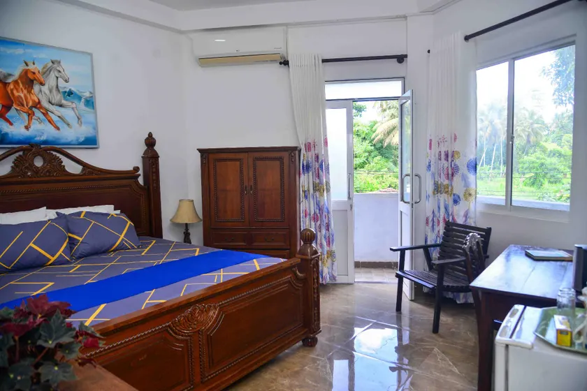 Lakdinu Luxury Apartments - Image 1
