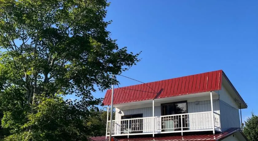一棟貸し温古知新 古道具屋が営む一軒家 - Image 1