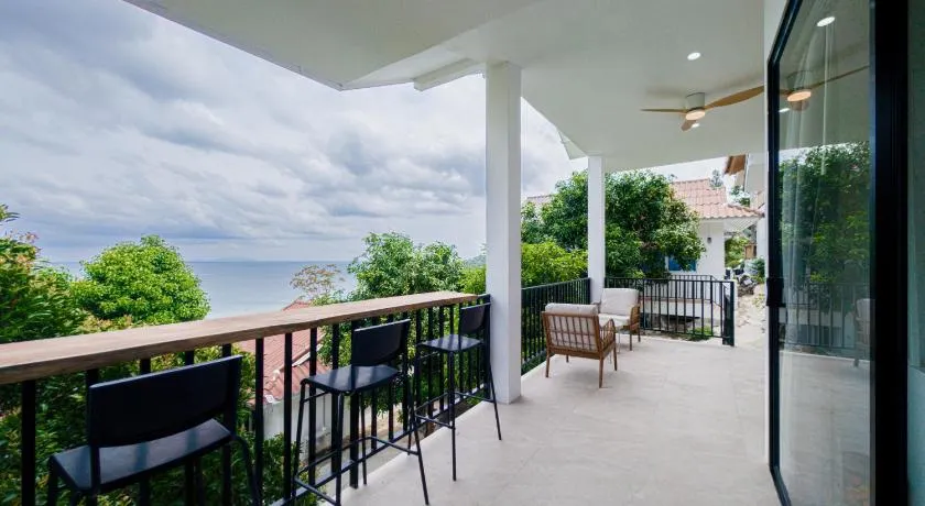 v5 Sea Breeze Home - Image 1
