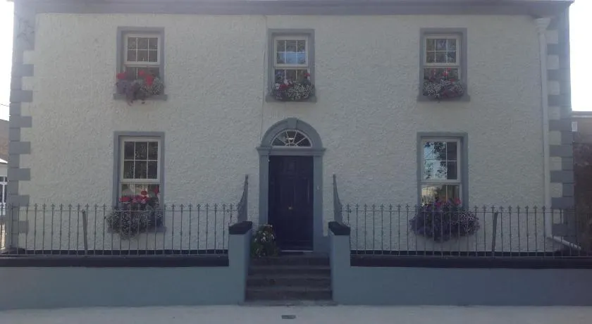 Harbour House - Image 1