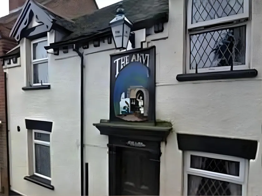 The Anvil Lodge - Image 1