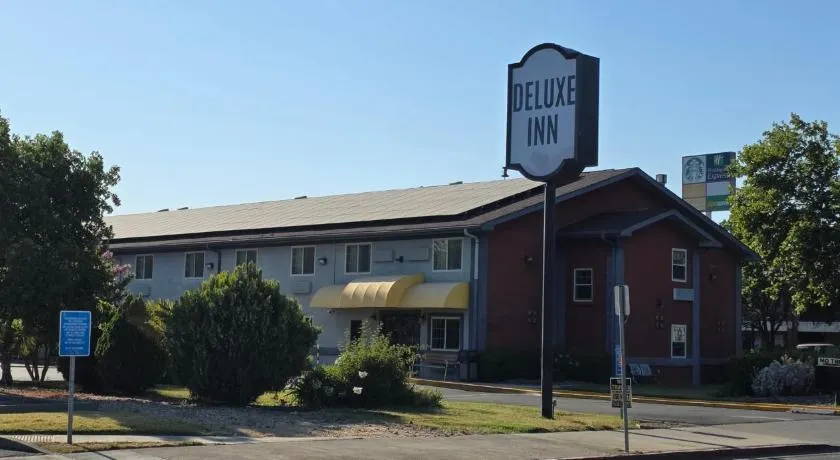 Deluxe Inn Willows On I-5 - Image 1