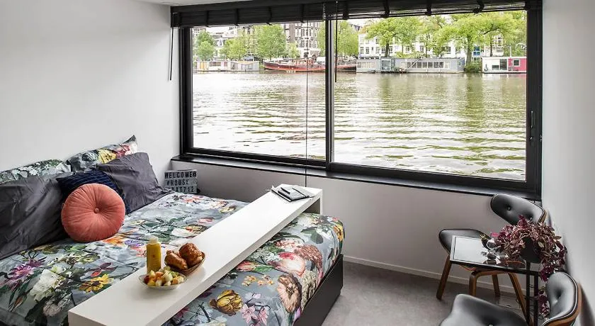 Houseboat Amsterdam - Room with a view - Image 1