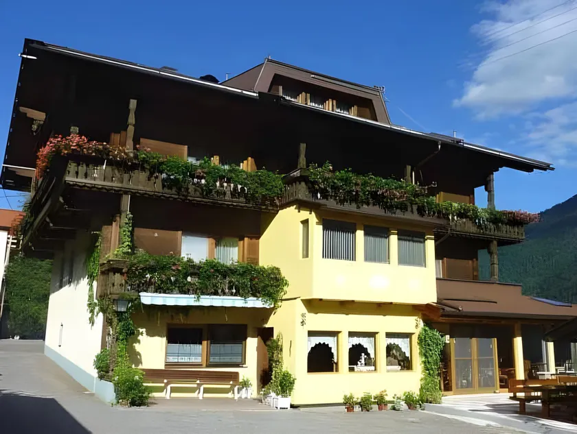 Pension Pichlerhof - Image 1