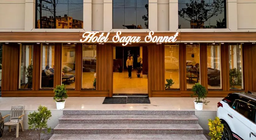 Hotel Sagar Sonnet - Image 1