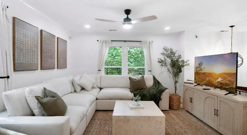 Brandyapple Retreat by Rather Be Properties - Image 1