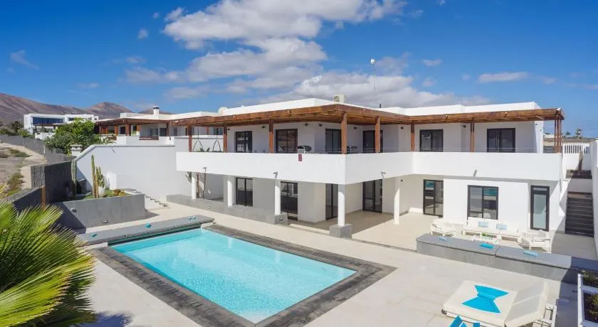 Vista Del Mar by Villas Now Ltd - Image 1