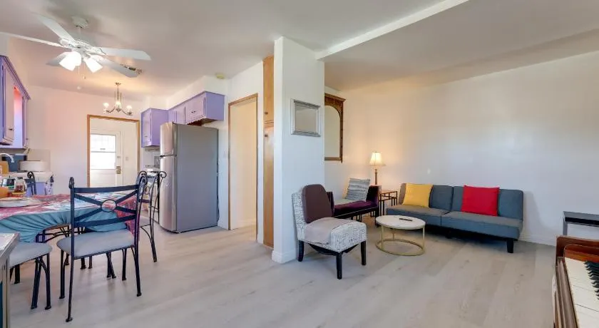 Centrally Located in SoCal! Home Close to Highways - Image 1