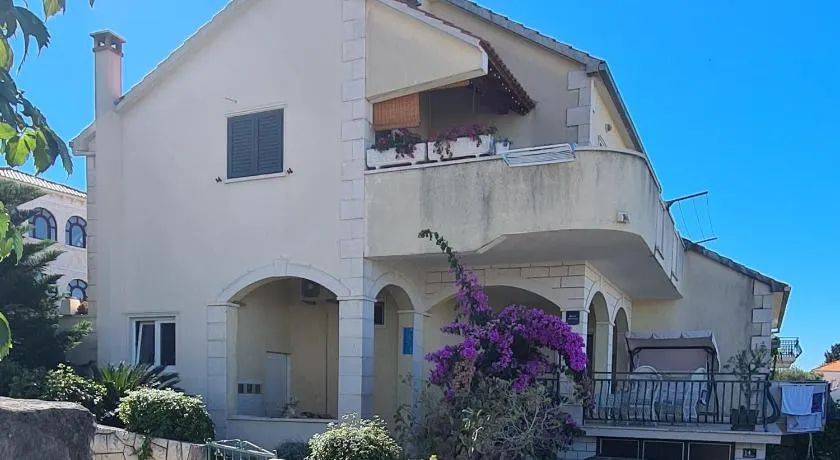 Apartmani FANI - Image 1