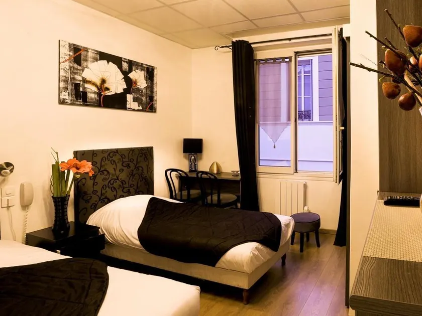 Hotel Lutetia - Image 1